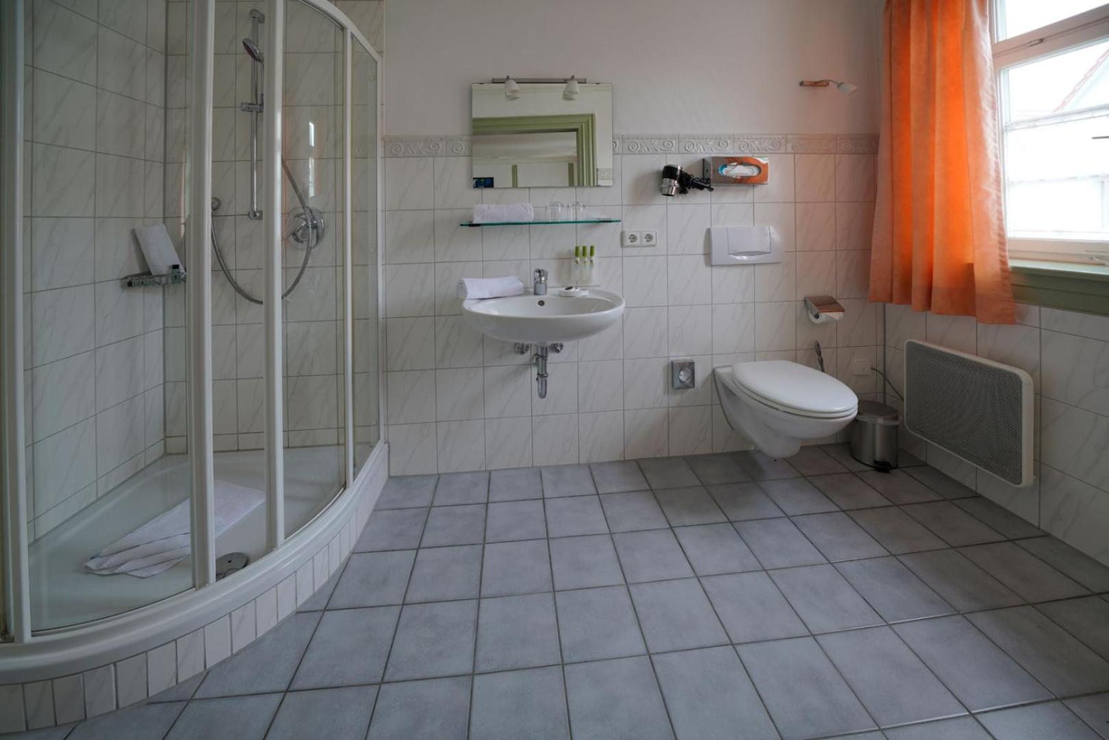 Hotel Adler Am Schloss 3*